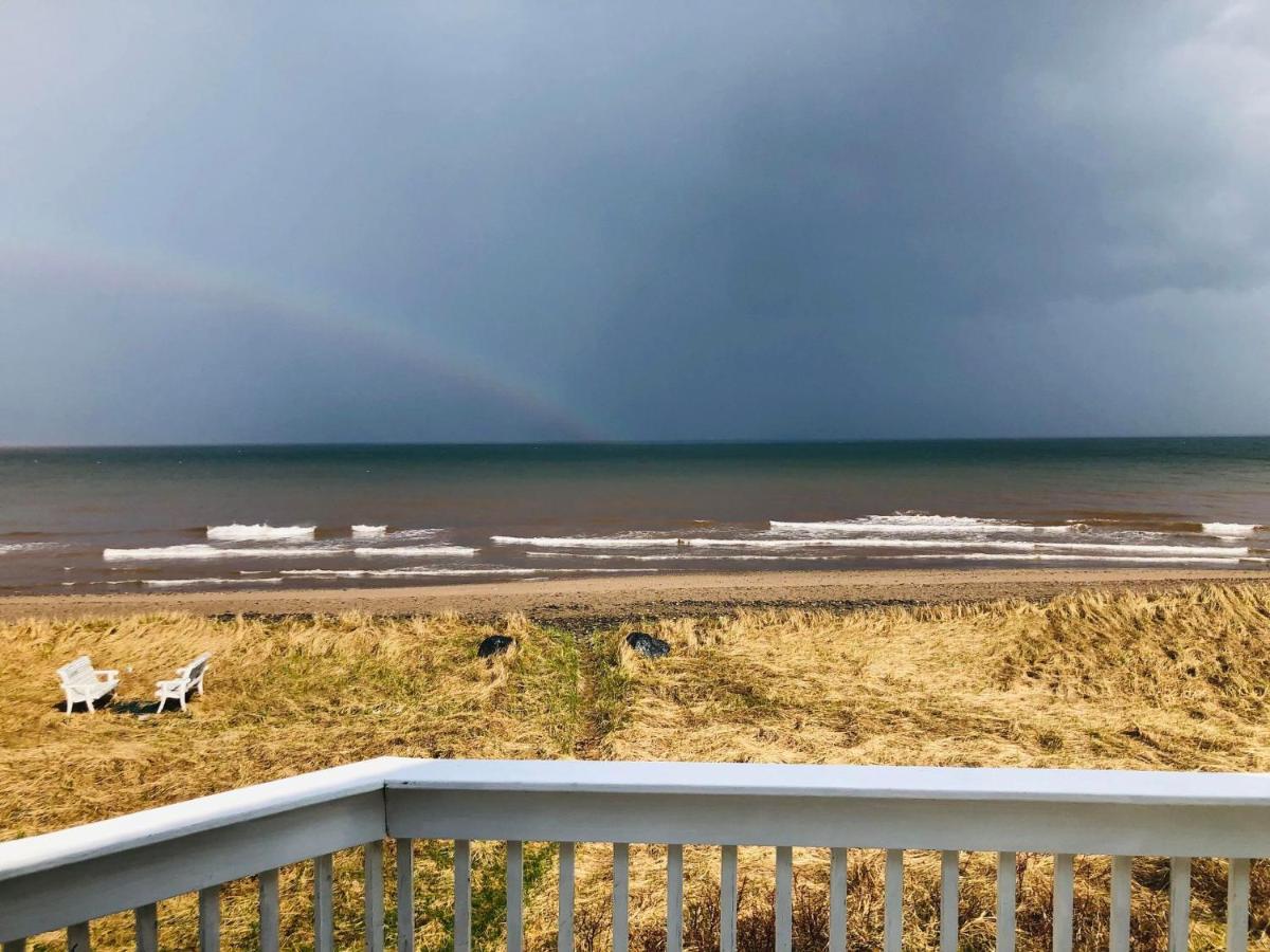 Le Phare Des Dunes Tracadie Bagian luar foto